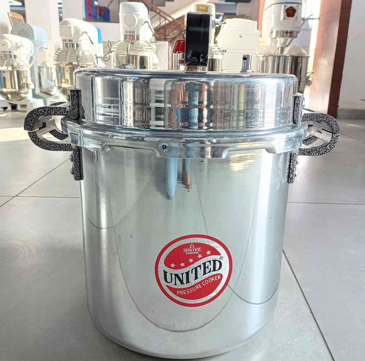 United Cooker 35 L Outer Lid